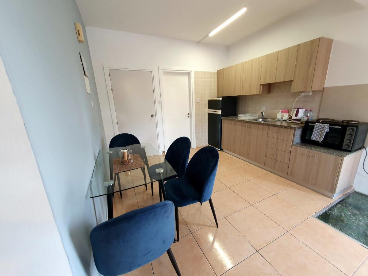 Valentina Apartments Paphos Eksteriør bilde