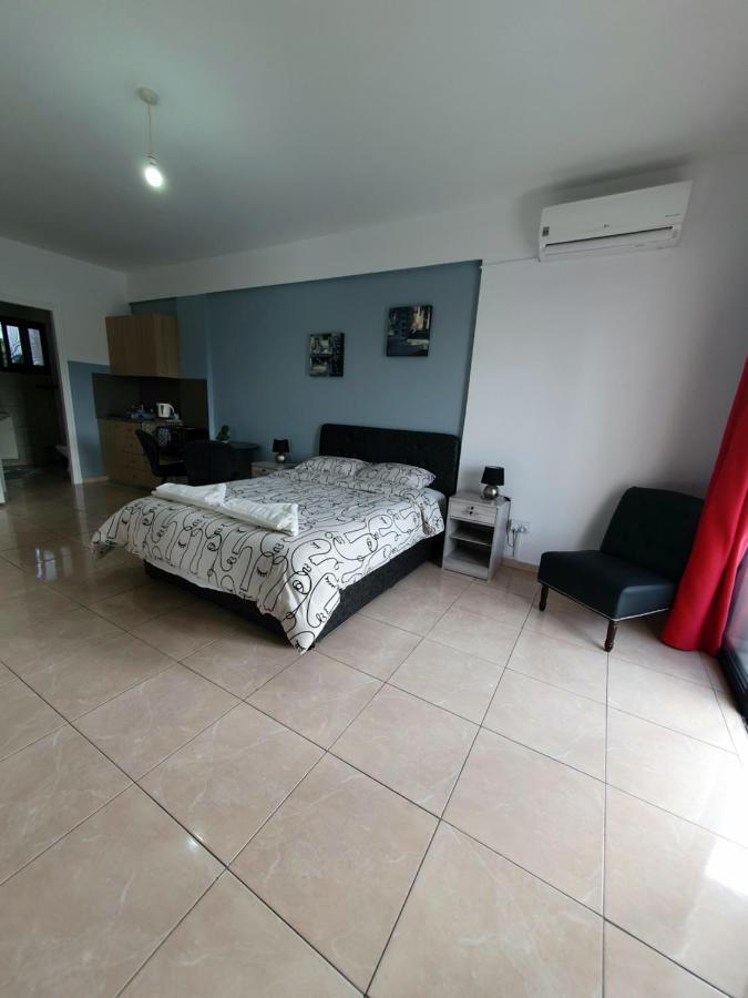 Valentina Apartments Paphos Eksteriør bilde